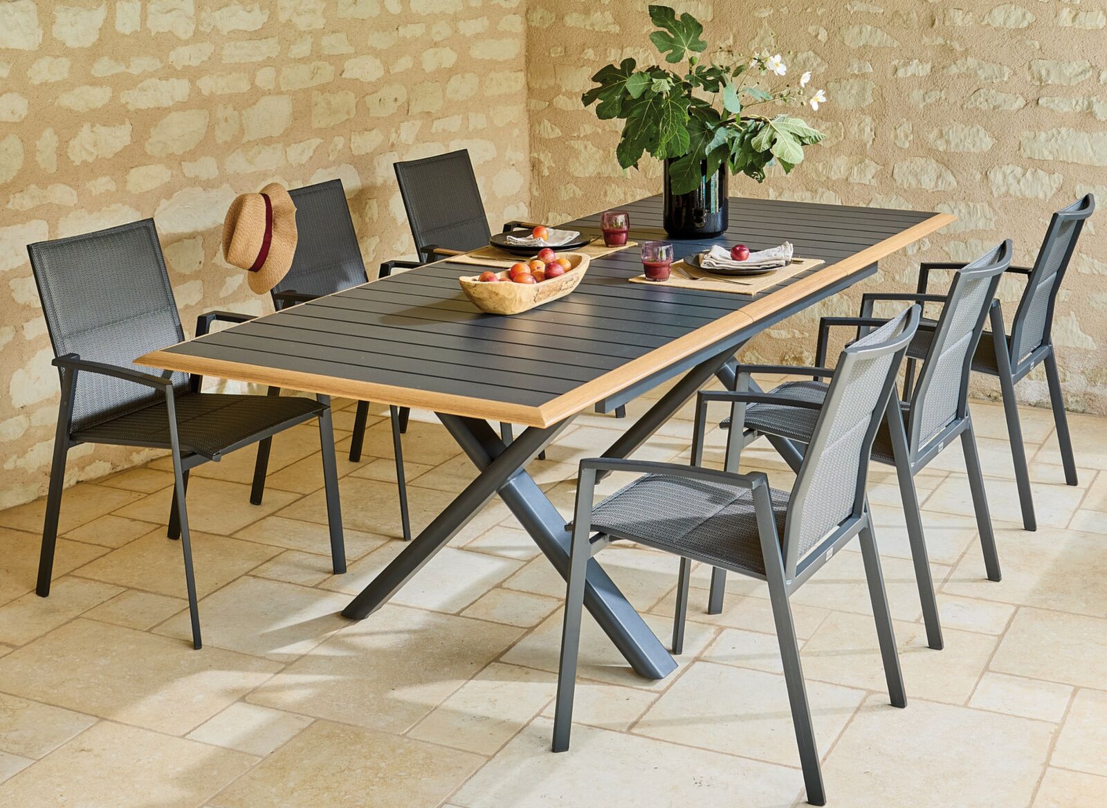 Table Colibri 187/247 cm