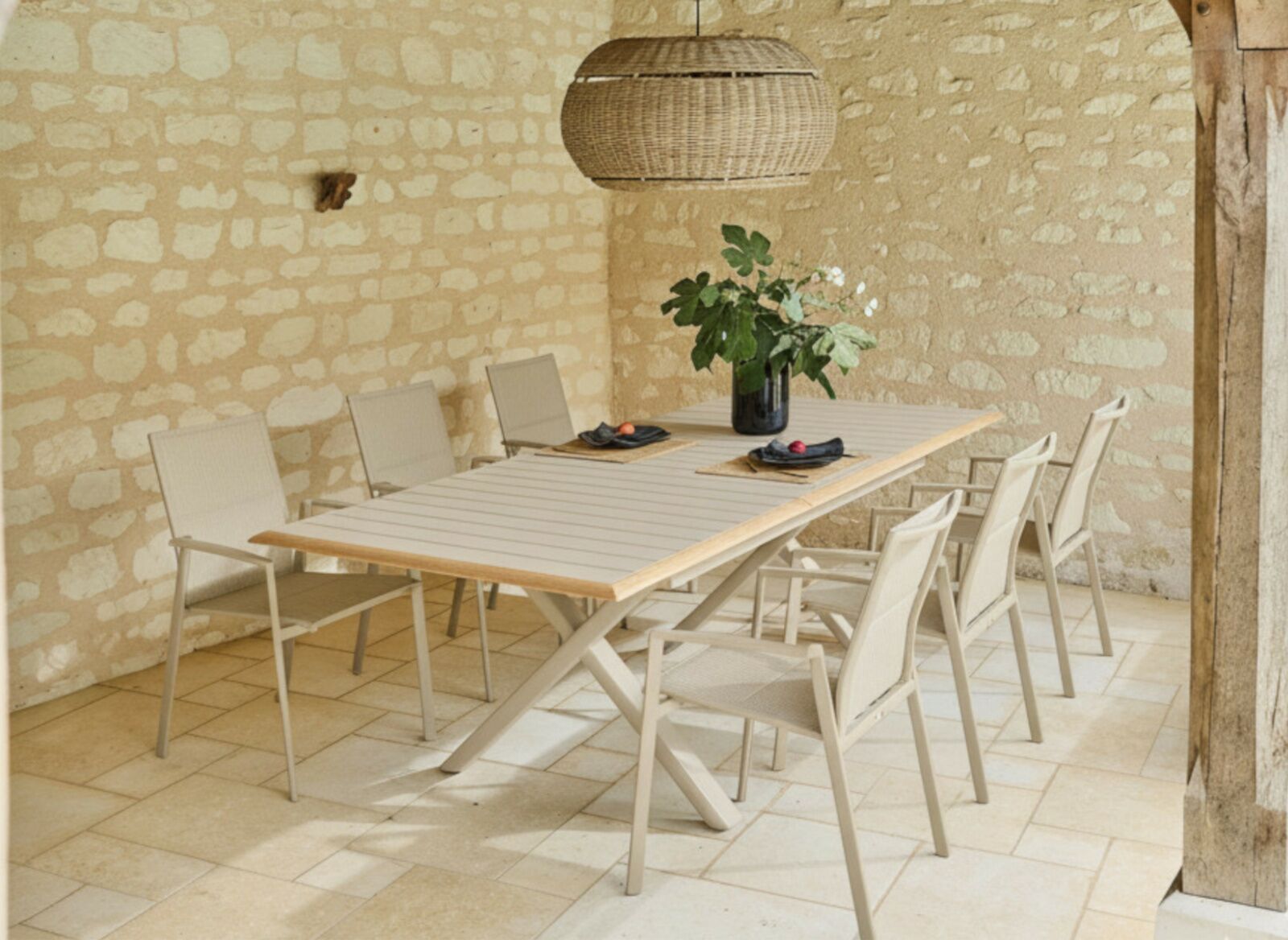 Table Colibri 187/247 cm