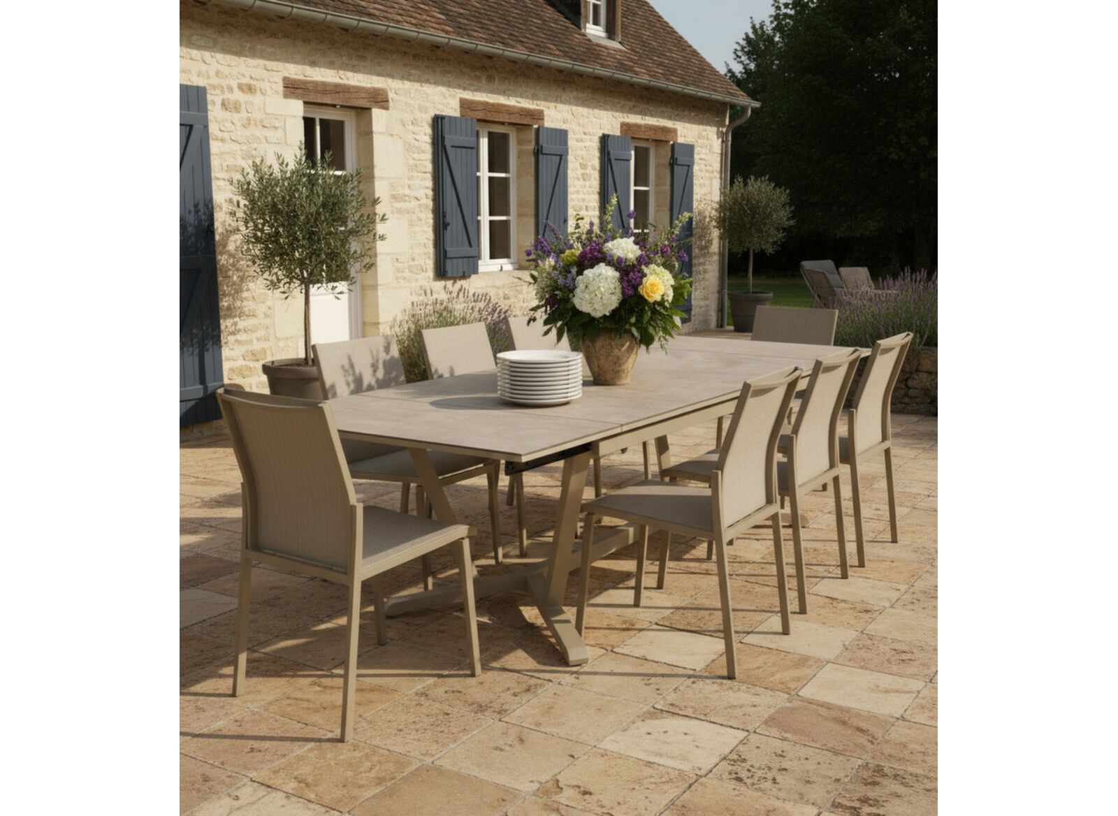 Table Vita 220/280/340 cm, plateau Kedra®