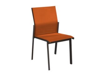 Chaise empilable Delia