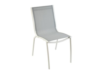 Chaise empilable Linéa (finition brush)
