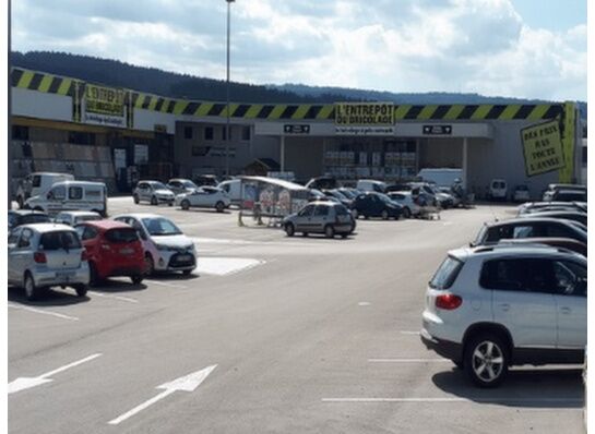 L'ENTREPÔT DU BRICOLAGE PONTARLIER